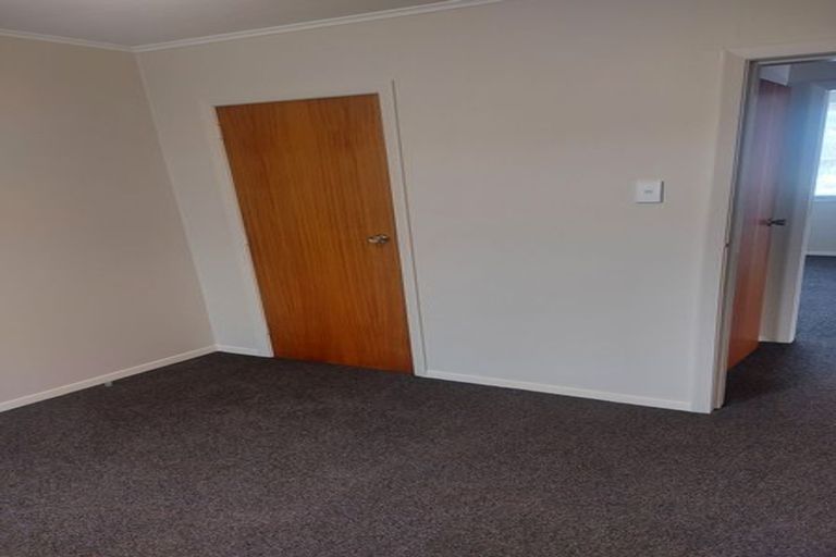 Photo of property in 23 Reese Jones Grove, Maungaraki, Lower Hutt, 5010