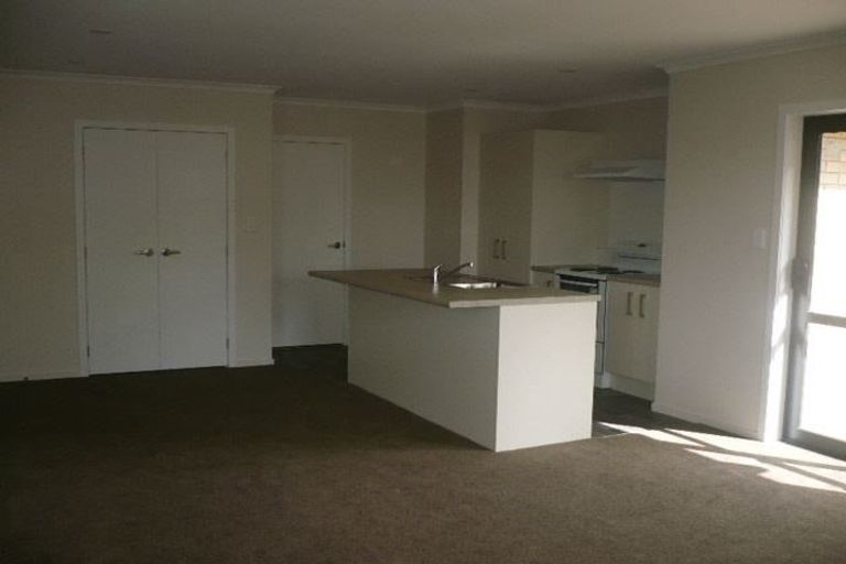 Photo of property in 4 Duke Avenue, Pukekohe, 2120