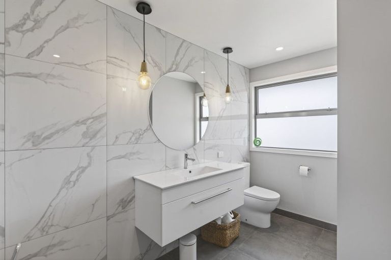 Photo of property in 22 Smith Street, Lepperton, New Plymouth, 4373