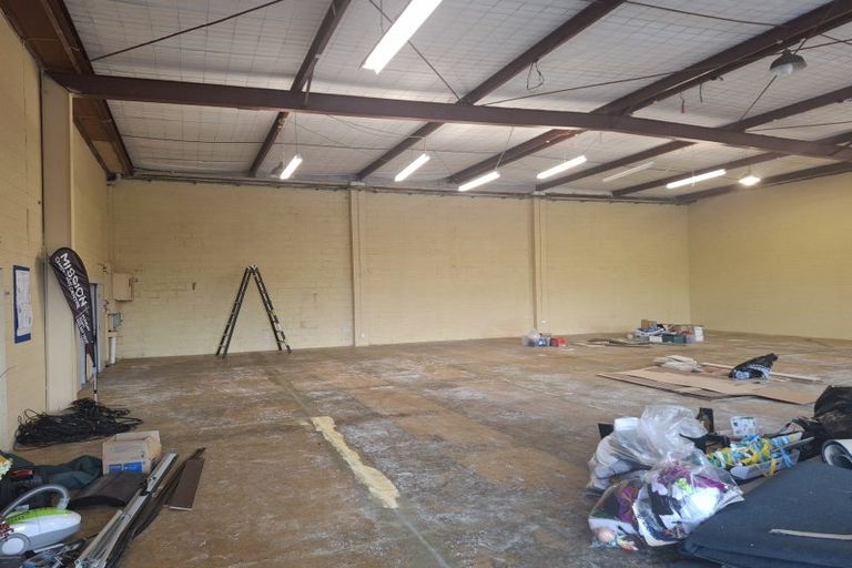 Photo of property in 21a Akatea Road, Korokoro, Lower Hutt, 5012