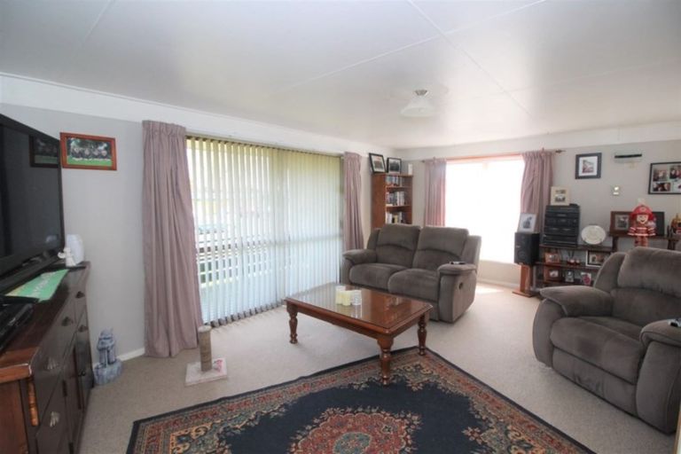 Photo of property in 13 Thompson Street, Tokoroa, 3420