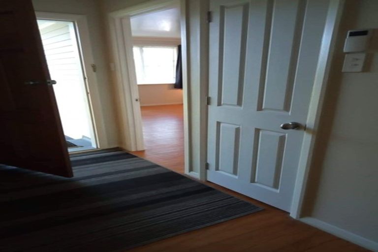 Photo of property in 4 Bowen Street, Manurewa East, Auckland, 2102