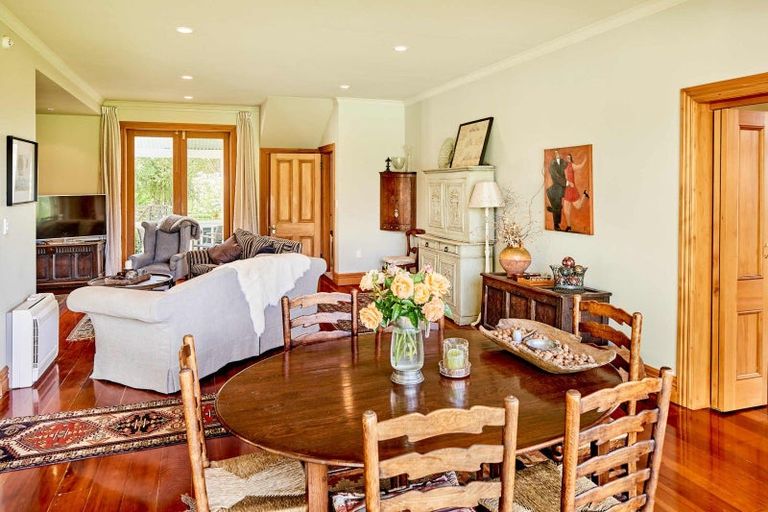 Photo of property in 8 Maungahina Road, Te Ore Ore, Masterton, 5886