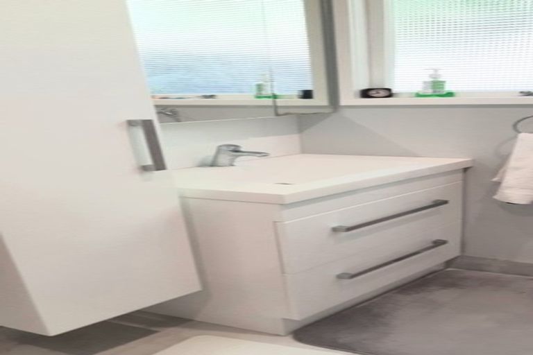 Photo of property in 14c Albert Road, Devonport, Auckland, 0624