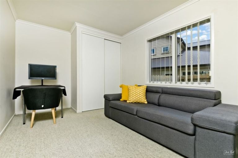 Photo of property in 27a Sapperton Drive, Henderson, Auckland, 0612