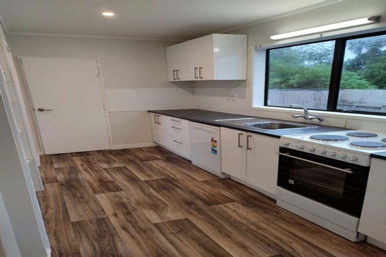 Photo of property in 5 Abbot Street, Gonville, Whanganui, 4501