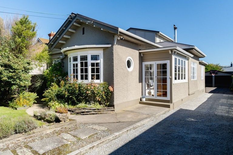 Photo of property in 166 Victoria Road, Saint Clair, Dunedin, 9012