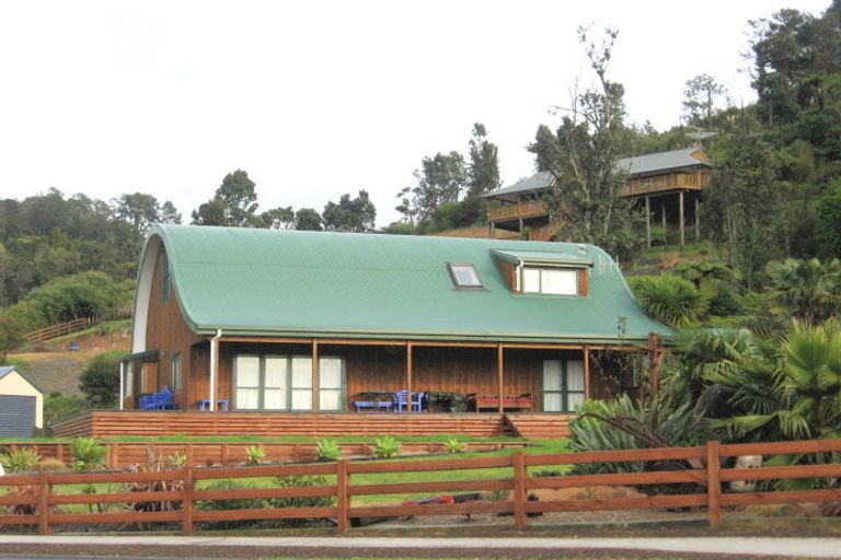 Photo of property in 97 Main Sh25 Road, Tairua, 3508