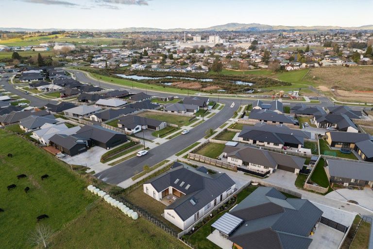 Photo of property in 105 Gateway Drive, Te Awamutu, 3800