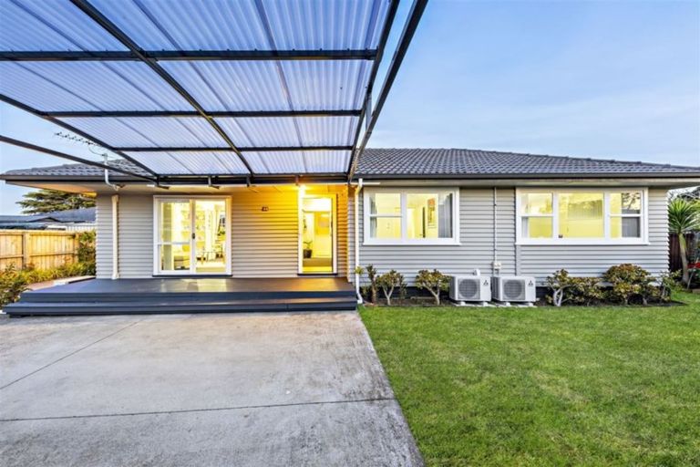 Photo of property in 43a Winthrop Way, Mangere East, Auckland, 2024