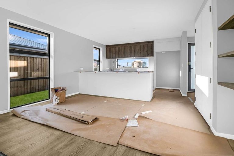 Photo of property in 34 Harry Manship Crescent, Halswell, Christchurch, 8025