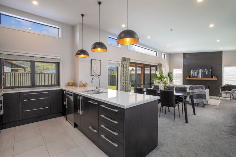 Photo of property in 11 Electric Place, Cromwell, 9310