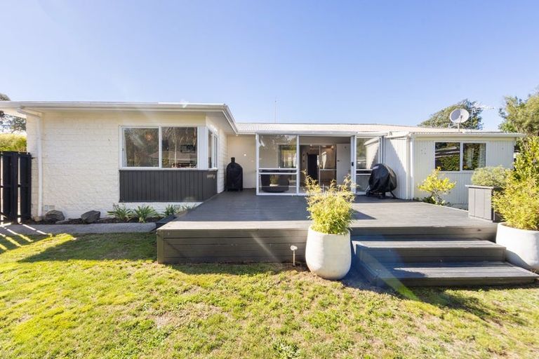 Photo of property in 58a Cottonwood Street, Parklands, Christchurch, 8083