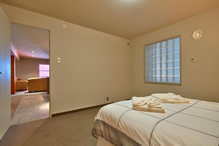 Photo of property in 5/2 Manor Place, Dunedin Central, Dunedin, 9016