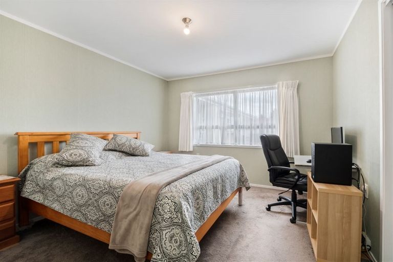 Photo of property in 13 Pukeko Place, Papatoetoe, Auckland, 2025