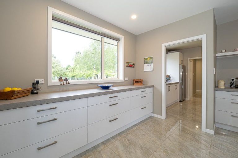 Photo of property in 128 Johnstone Street, Tinwald, Ashburton, 7774