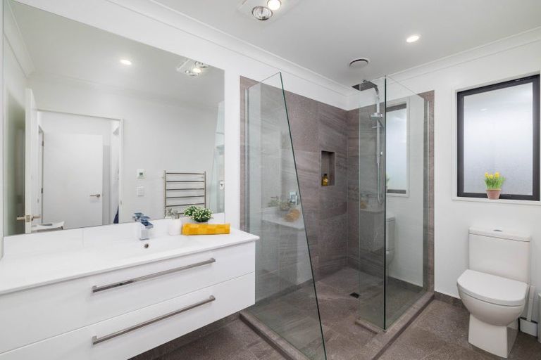 Photo of property in 8 Te Haunui Lane, Pegasus, 7612