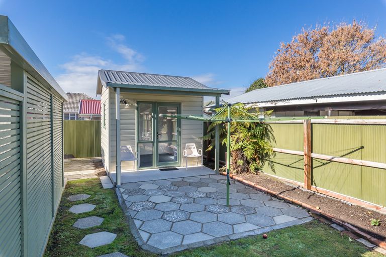 Photo of property in 9 Leacroft Street, Bishopdale, Christchurch, 8053