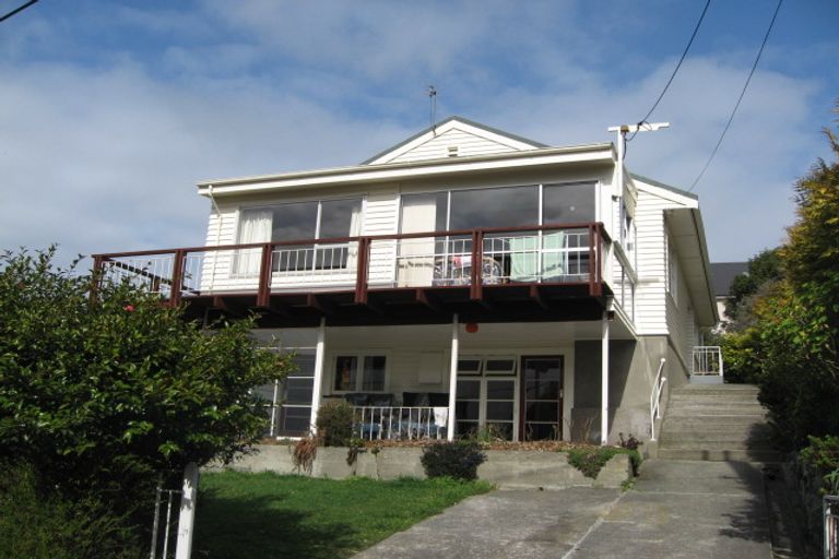 Photo of property in 8 Saint Vincent Terrace, Cashmere, Christchurch, 8022