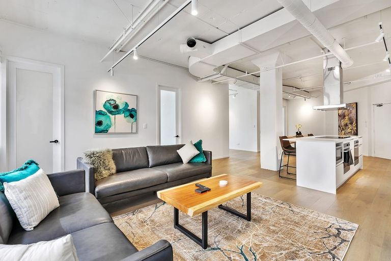 Photo of property in 17g Albert Street, Palmerston North, 4414