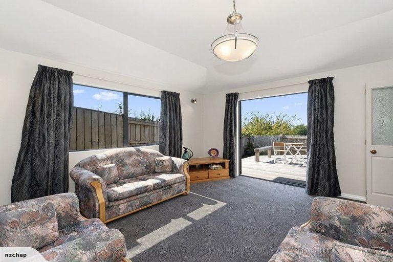 Photo of property in 57 Forest Lake Road, Forest Lake, Hamilton, 3200