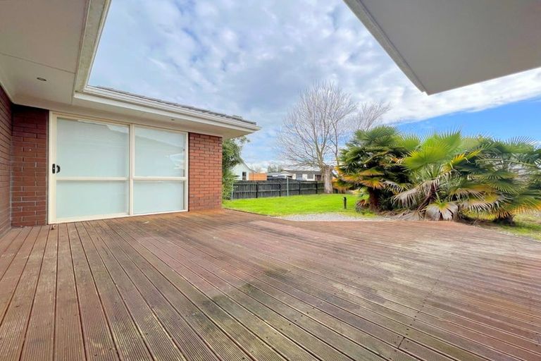 Photo of property in 2 Ash Place, Pukete, Hamilton, 3200