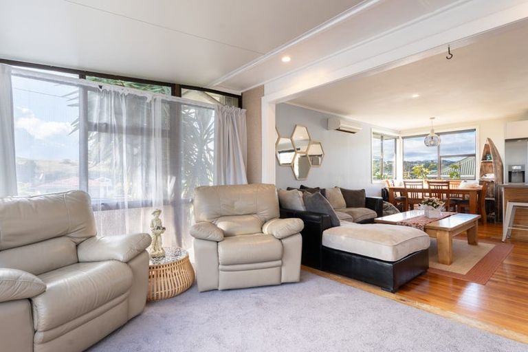 Photo of property in 19 Paenui Street, Titahi Bay, Porirua, 5022