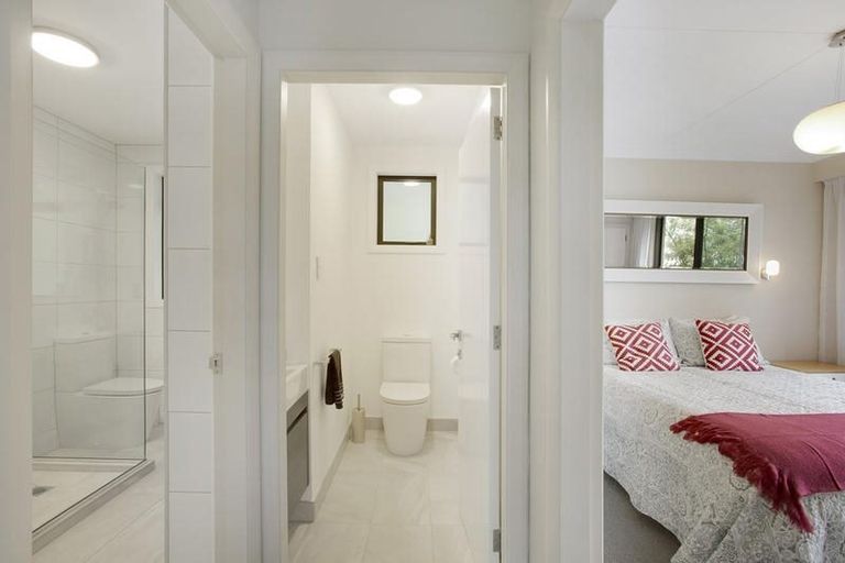 Photo of property in 10 Glengyle Street, Vauxhall, Dunedin, 9013