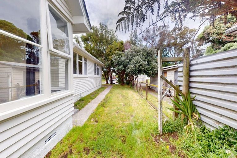 Photo of property in 10 Armstrong Place, Gonville, Whanganui, 4501