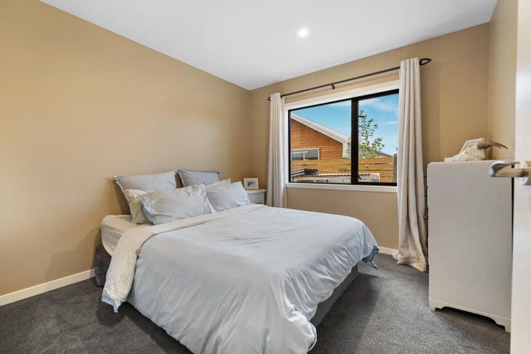 Photo of property in 8 Dingle Street, Lake Hawea, Wanaka, 9382