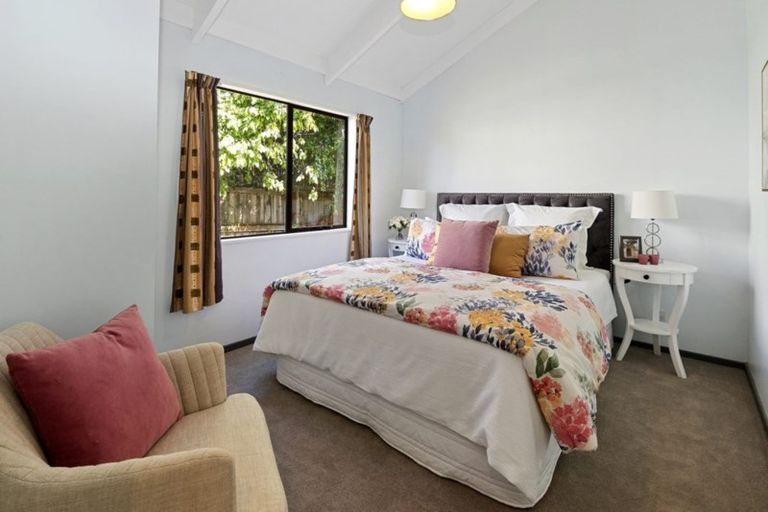 Photo of property in 1/9 Duncan Avenue, Te Atatu South, Auckland, 0610