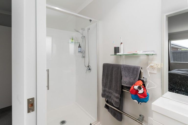 Photo of property in 38 Karere Avenue, Marshland, Christchurch, 8083