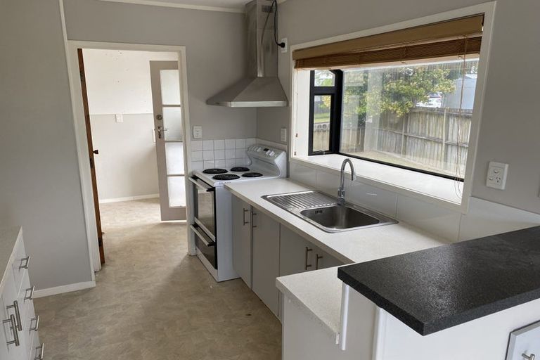 Photo of property in 56 De Quincey Terrace, Highland Park, Auckland, 2010