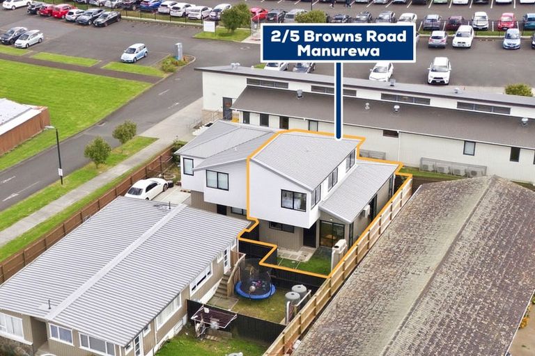 Photo of property in 2/5 Browns Road, Manurewa, Auckland, 2102