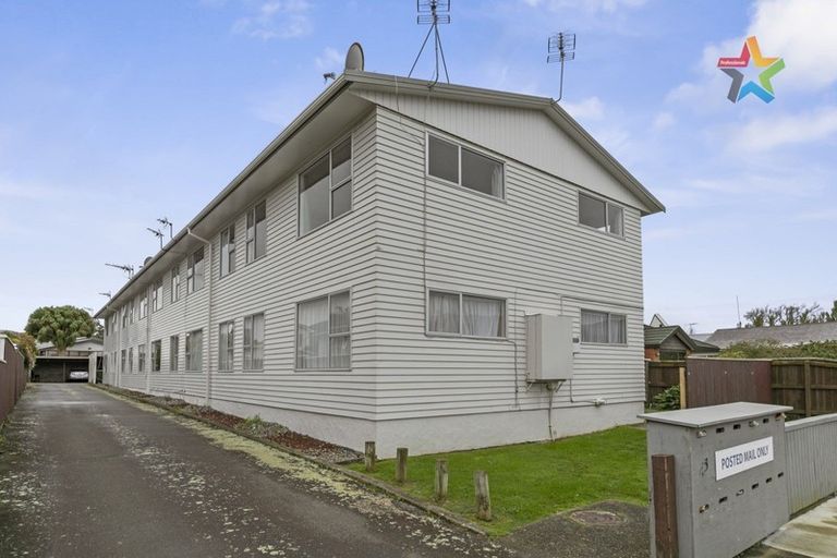 Photo of property in 43d Brunswick Street, Hutt Central, Lower Hutt, 5010