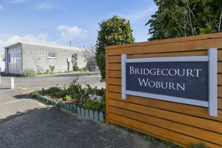 Photo of property in 1-20/27 Whites Line West, Woburn, Lower Hutt, 5010