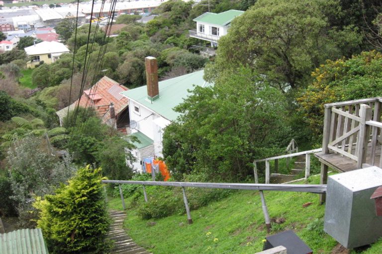 Photo of property in 85a Duncan Terrace, Kilbirnie, Wellington, 6022