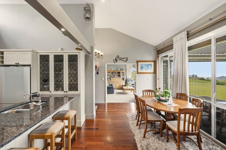 Photo of property in 2a Kaitemako Road, Welcome Bay, Tauranga, 3112