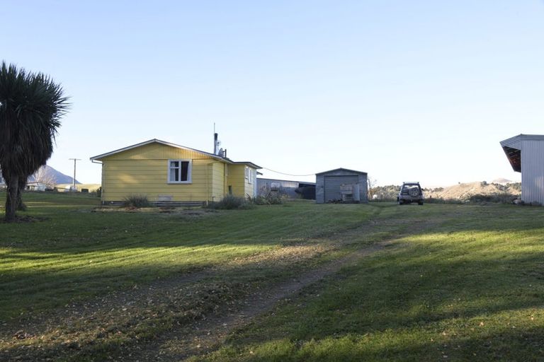 Photo of property in 776 Sherwood Road, Waiau, 7395