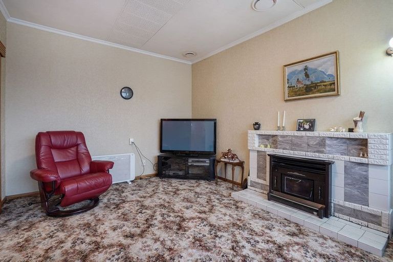 Photo of property in 112 Shamrock Street, Takaro, Palmerston North, 4412