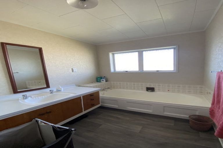 Photo of property in 3/47 Te Mata Road, Havelock North, 4130