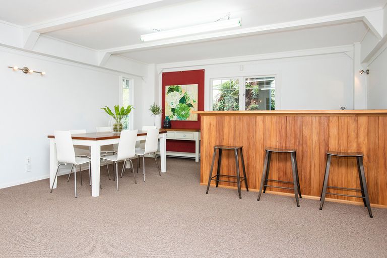 Photo of property in 16 Russell Street, Whataupoko, Gisborne, 4010