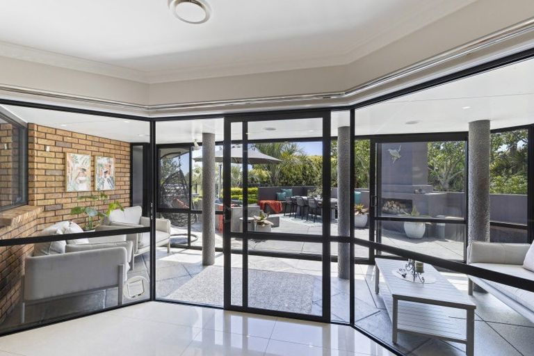 Photo of property in 1179 Devon Road, Bell Block, New Plymouth, 4373