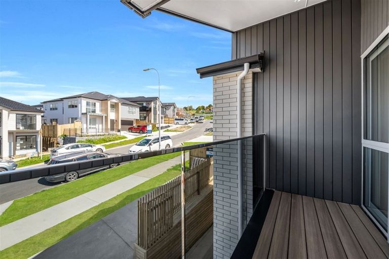 Photo of property in 7 Aklander Rise, Flat Bush, Auckland, 2019