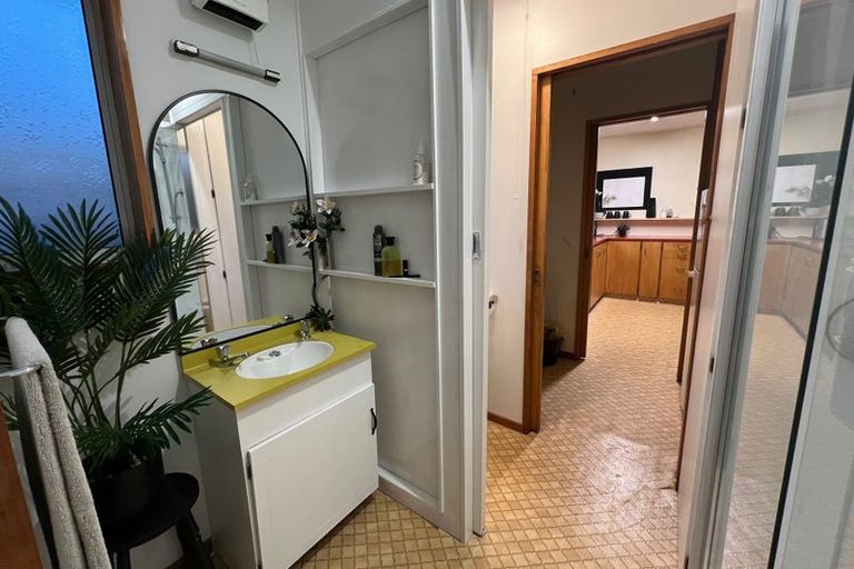 Photo of property in 16 Bradshaw Terrace, Riccarton, Christchurch, 8011