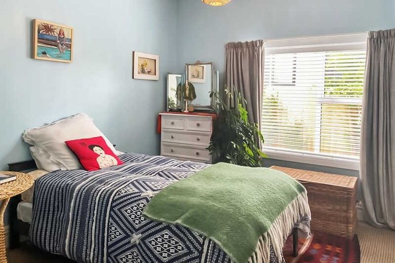 Photo of property in 131 Hawke Street, New Brighton, Christchurch, 8083