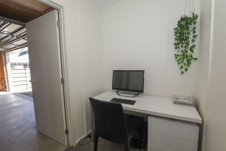 Photo of property in 40 Quinnat Street, Albert Town, Wanaka, 9305