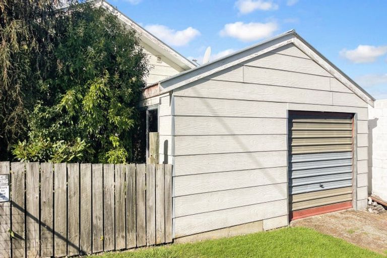 Photo of property in 12 Tay Street, Naseby, 9396