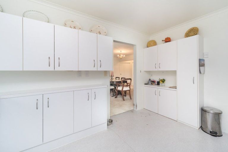 Photo of property in 14 Scandia Court, Hokowhitu, Palmerston North, 4410