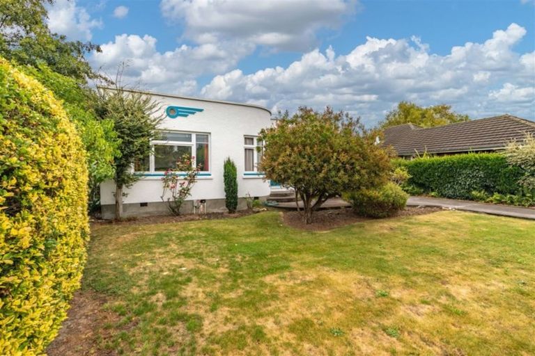 Photo of property in 303 Hills Road, Mairehau, Christchurch, 8013